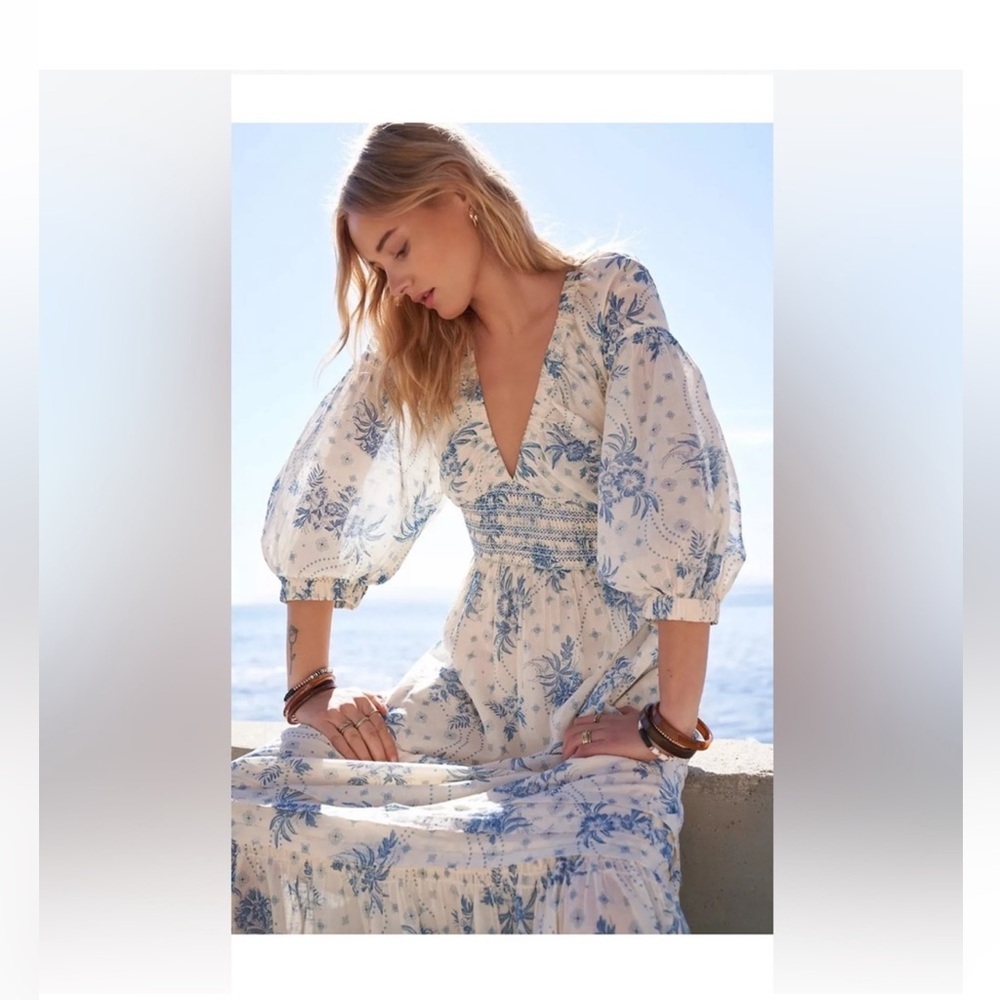 Free People Dress Large
Great Condition